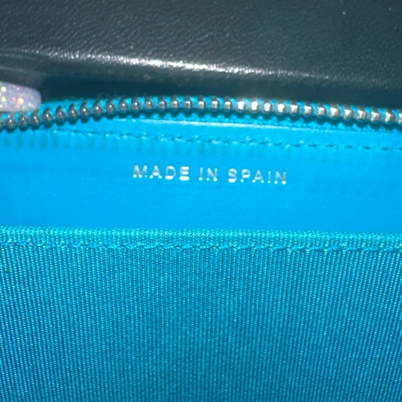 Chanel Quilted Patent Leather Zip Around Wallet Turquoise - Picture 5 of 14